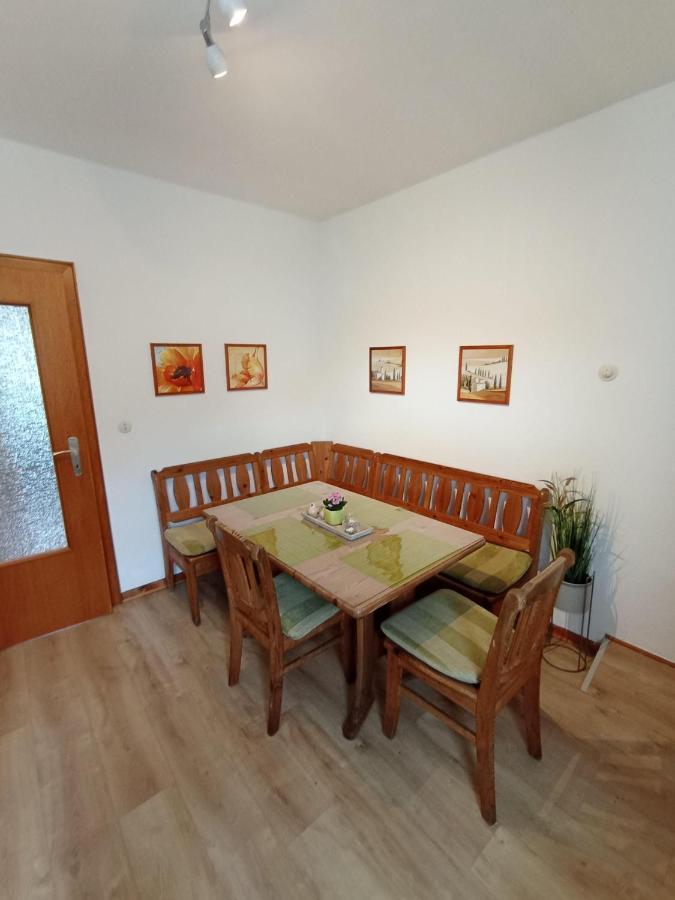 Bad Wünnenberg Ferienwohnung-Am-Kirchplatz מראה חיצוני תמונה